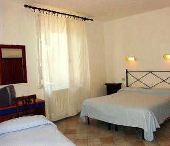 Cannon D'oro 2* Sienne